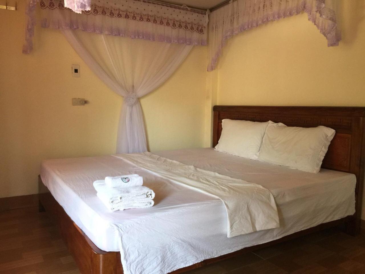 Hung Anh Homestay Ninh Binh Buitenkant foto